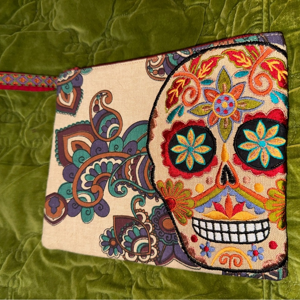 Bohemian Dia De Los Muertos Embroidered Skull Cosmetic bag Wristlet Purse